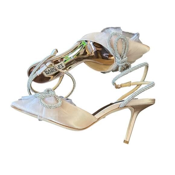 Badgley Mischka Sacred Embellished Bow Ankle Strap Pumps Wedding Formal NEW 6 - Picture 11 of 13